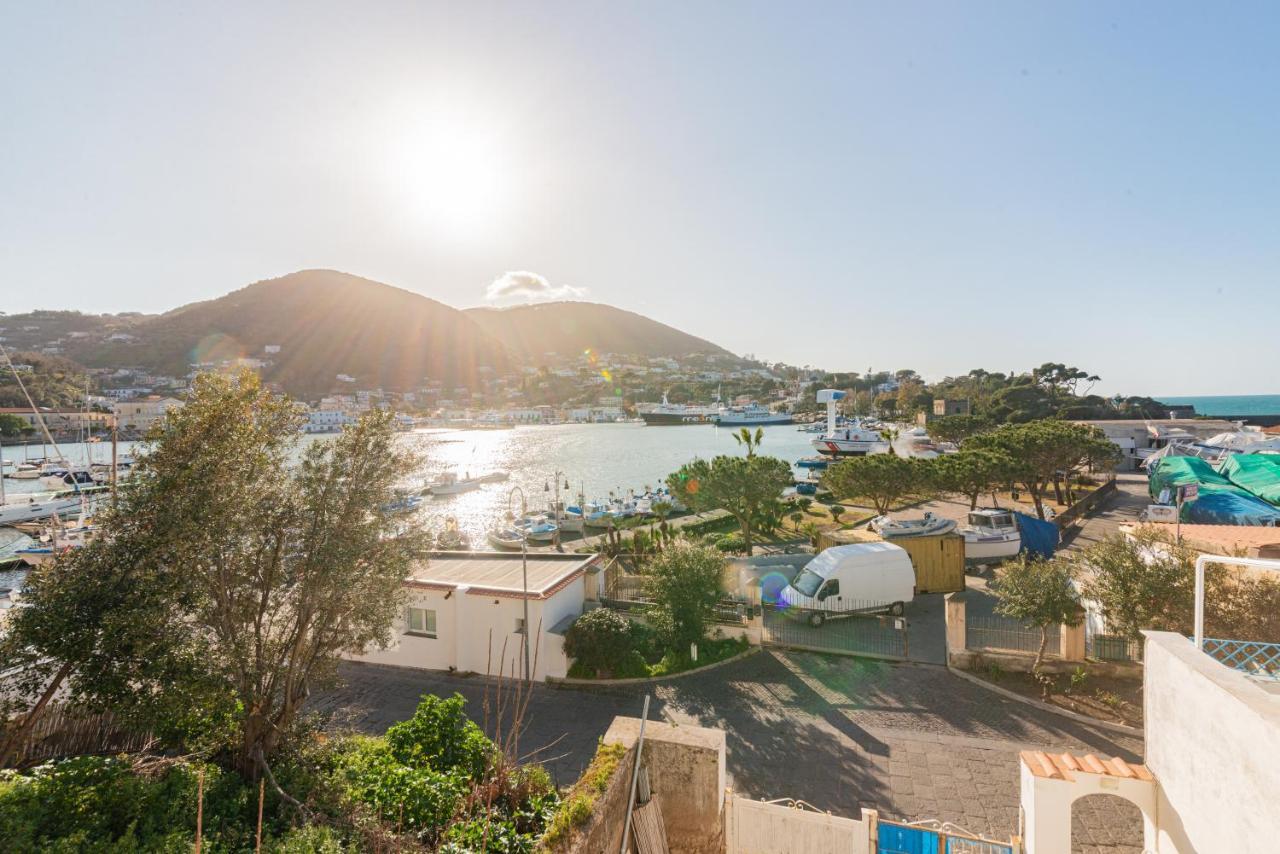 Apartmán La Casa Sul Porto Ischia Exteriér fotografie